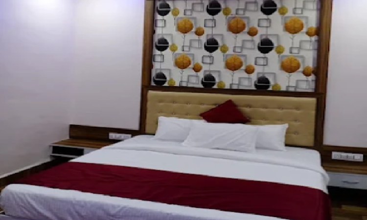 1 x Standard Non Ac Room